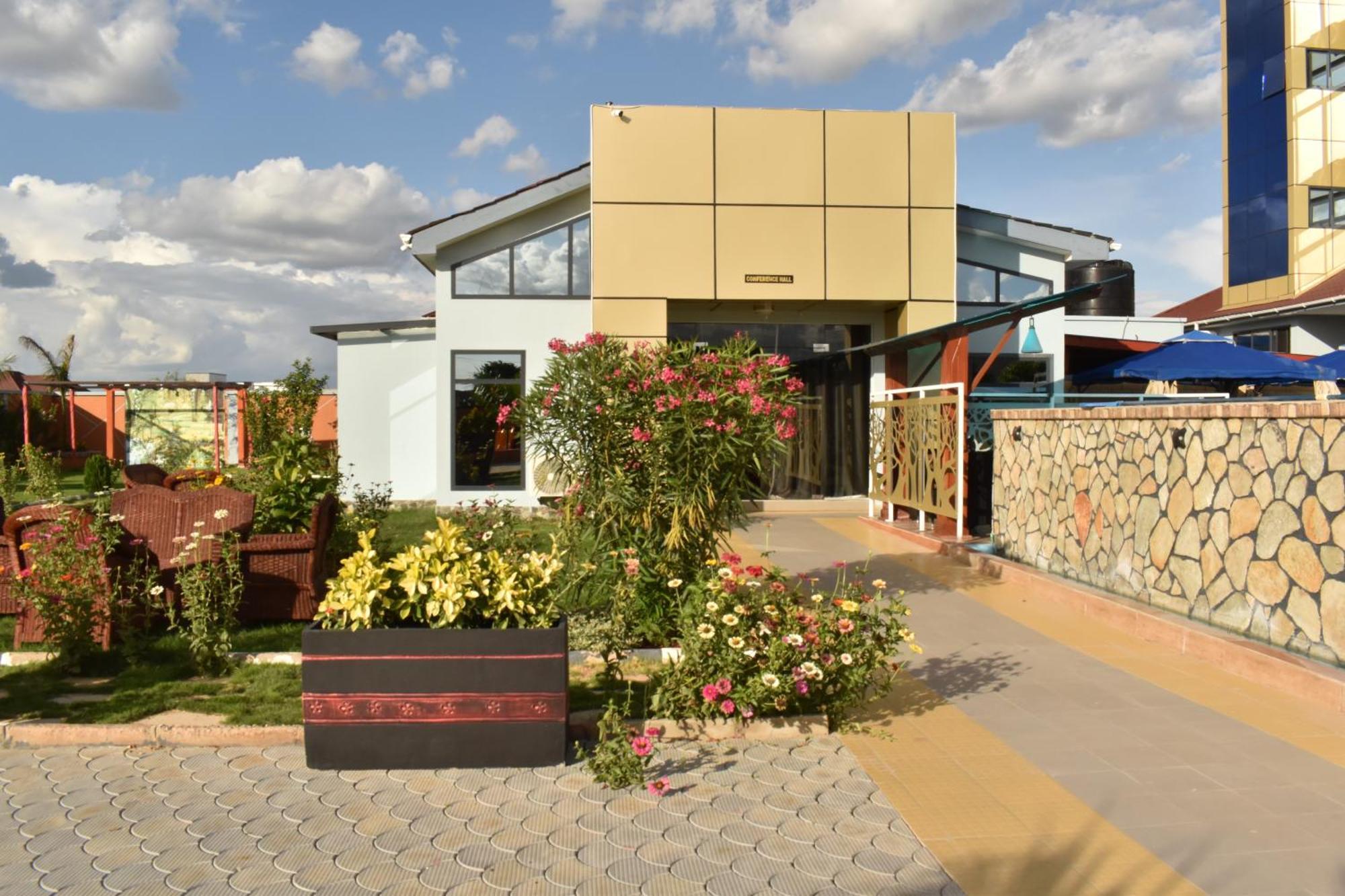 Brand Hotel Dodoma Exterior photo